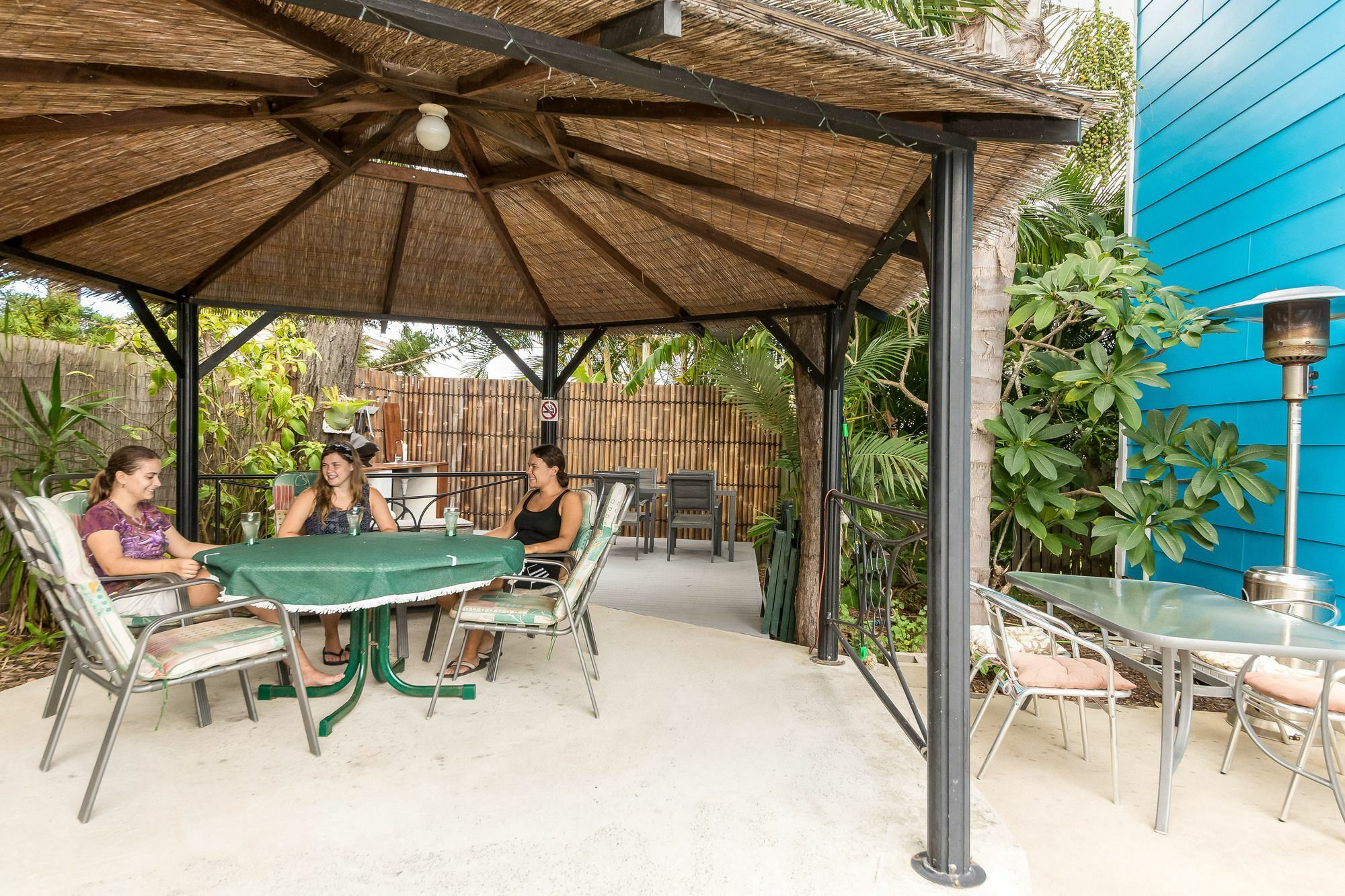 Coral Inn Boutique Resort Yeppoon Exterior photo